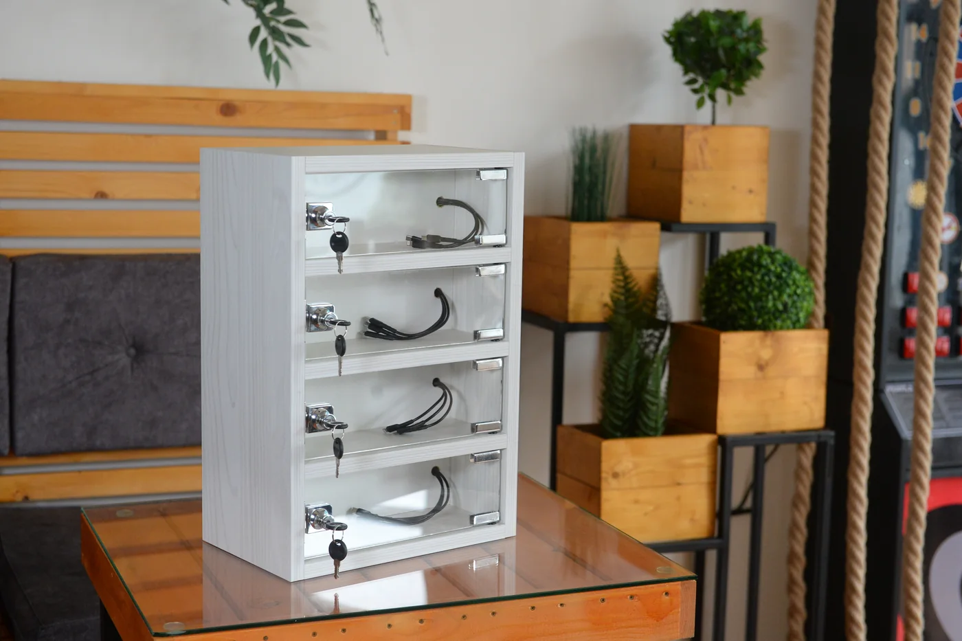 Svetli ChargeBox modeli u ponudi