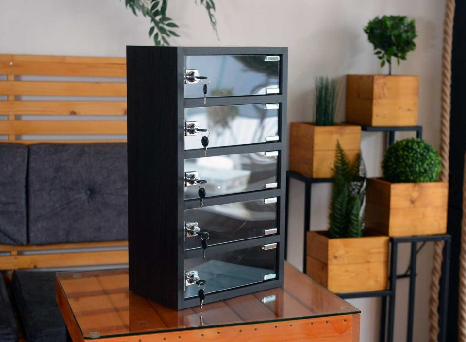 punjaci za restorane kutija sa punjacima chargebox 5 pregrada 3